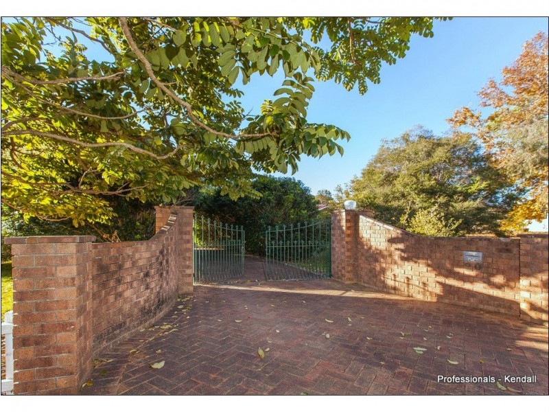 16 Biano Road, Tamborine Mountain QLD 4272