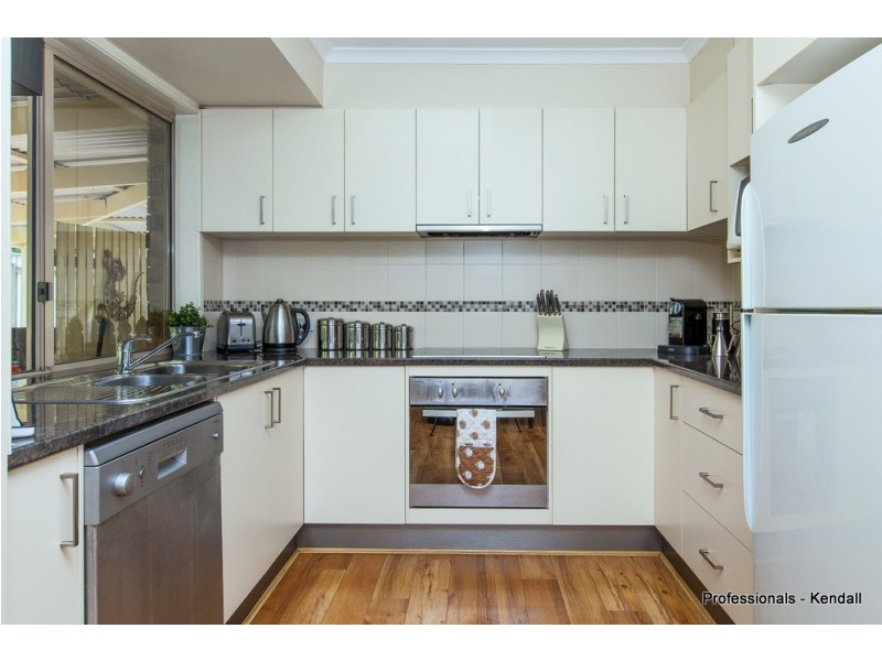 25 Tolima Drive, Tamborine Mountain QLD 4272