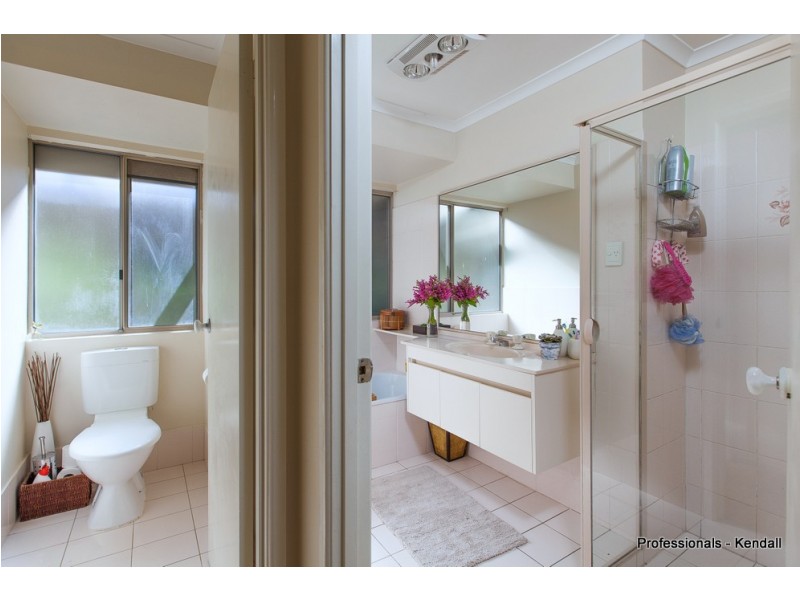 25 Tolima Drive, Tamborine Mountain QLD 4272
