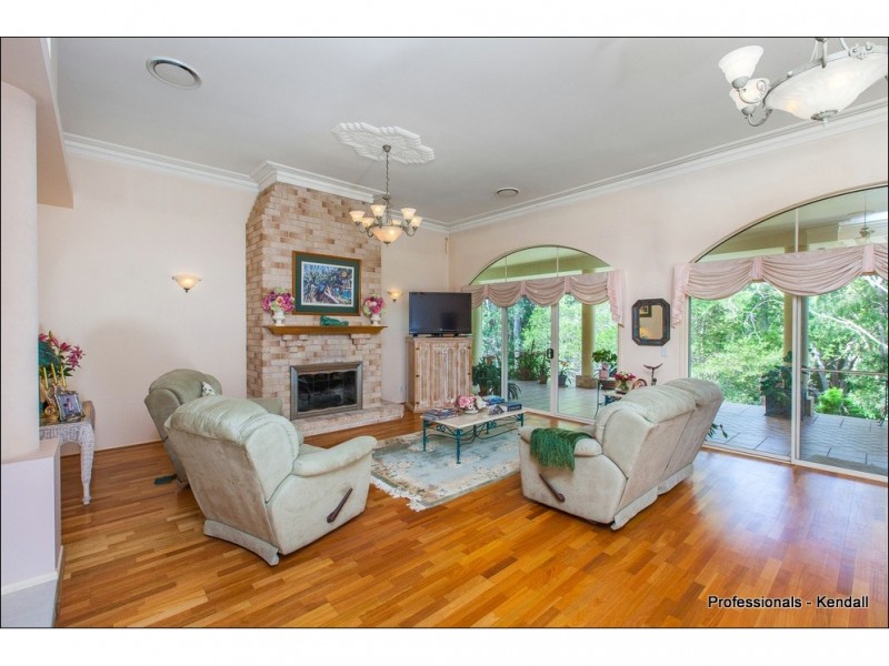 11 Thornbird Court, Canungra QLD 4275