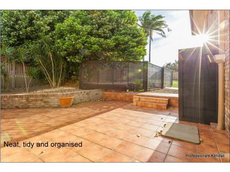 19 Paradise Drive, Tamborine Mountain QLD 4272