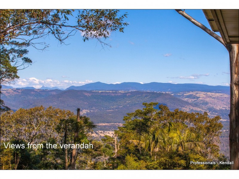 1 Munro Court, Tamborine Mountain QLD 4272