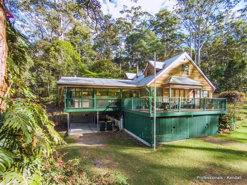 1 Munro Court, Tamborine Mountain QLD 4272