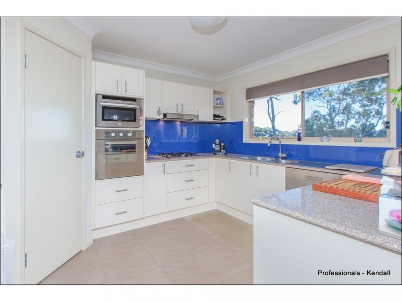 50 Jourdana Drive, Tamborine Mountain QLD 4272