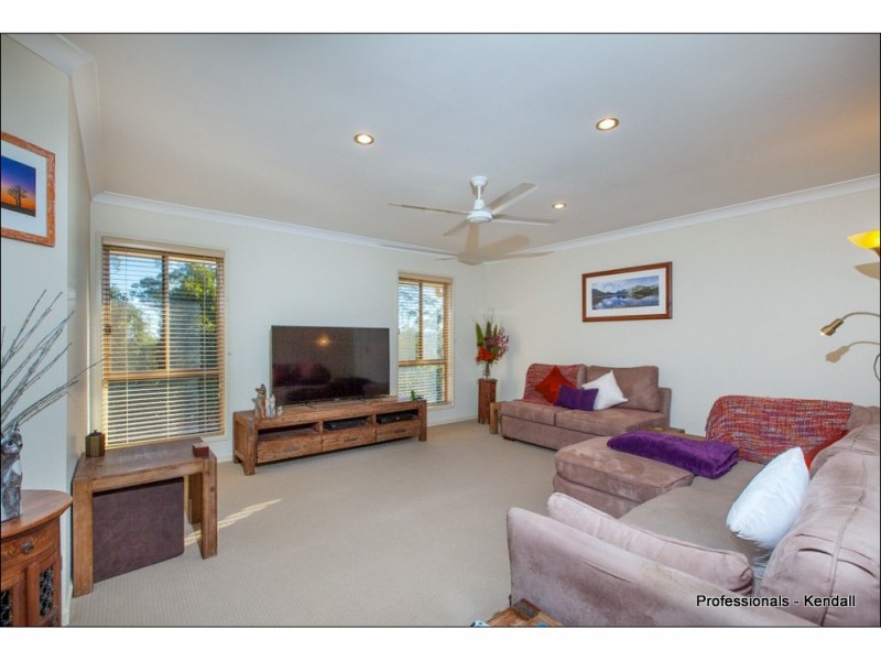 50 Jourdana Drive, Tamborine Mountain QLD 4272