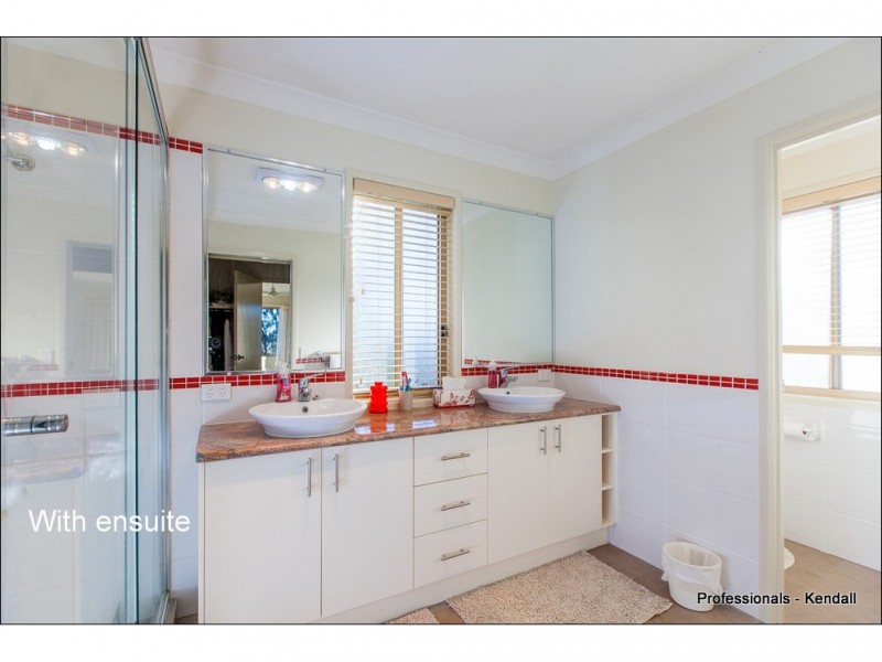 50 Jourdana Drive, Tamborine Mountain QLD 4272