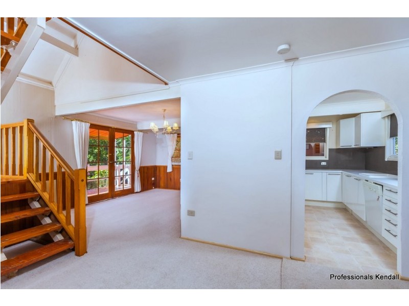 21 Chalmette Drive, Tamborine Mountain QLD 4272