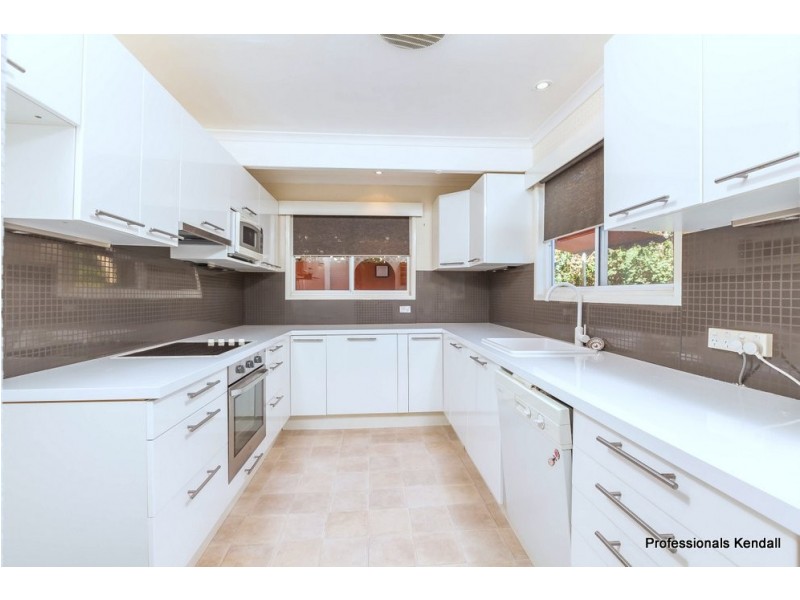 21 Chalmette Drive, Tamborine Mountain QLD 4272