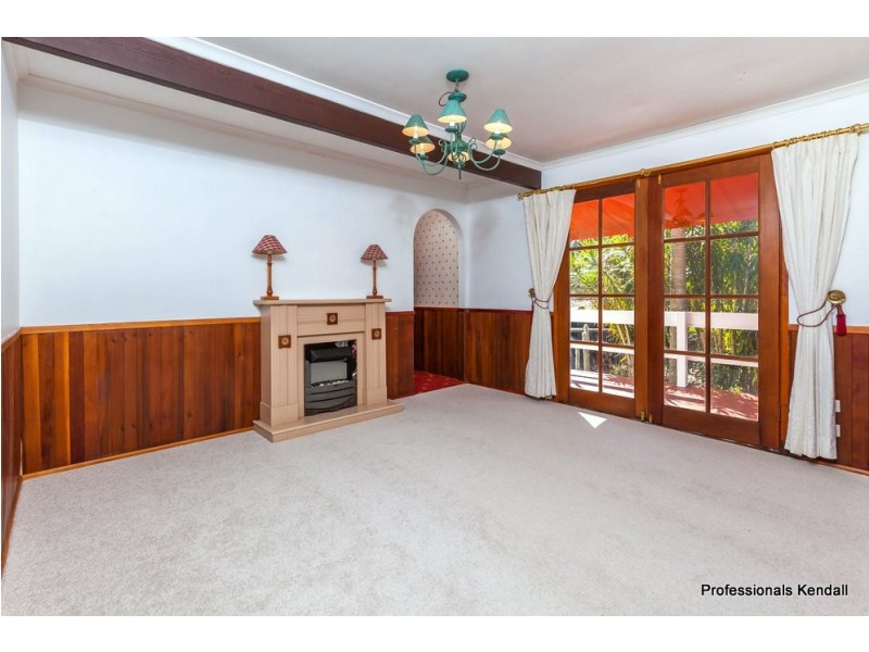 21 Chalmette Drive, Tamborine Mountain QLD 4272