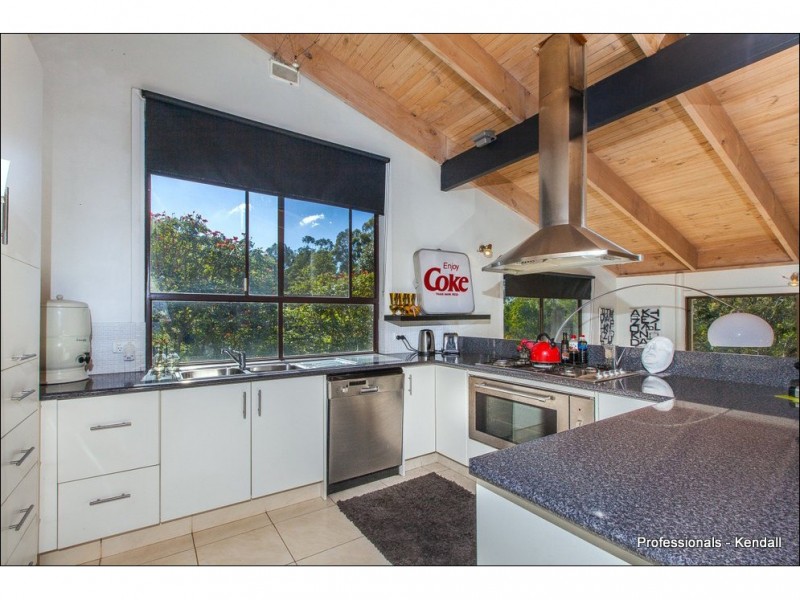 11 Myra Court, Witheren QLD 4275