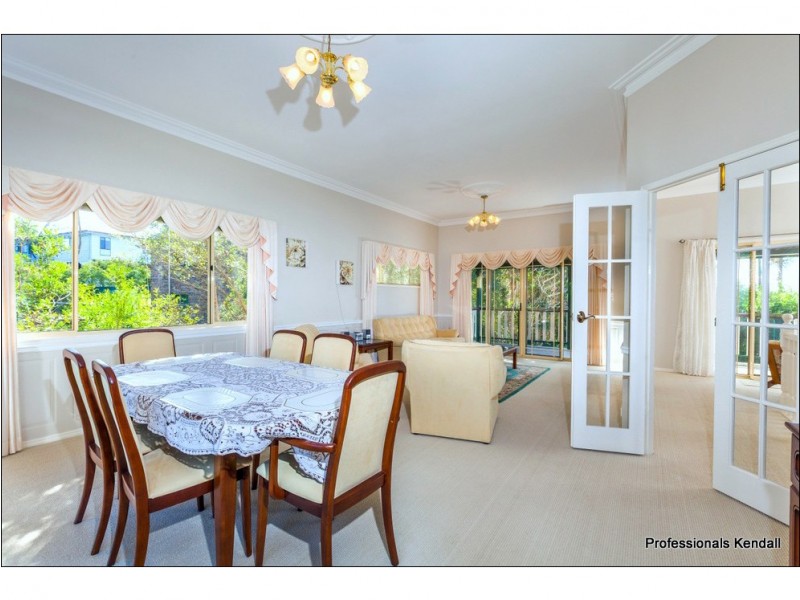 7 Saguaro Court, Tamborine Mountain QLD 4272