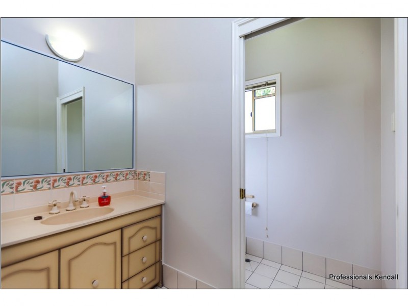 7 Saguaro Court, Tamborine Mountain QLD 4272