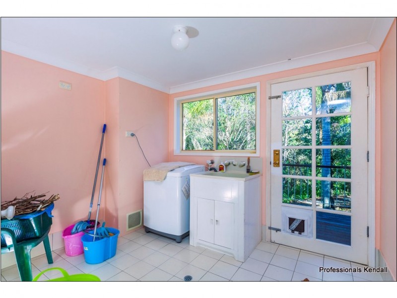 7 Saguaro Court, Tamborine Mountain QLD 4272