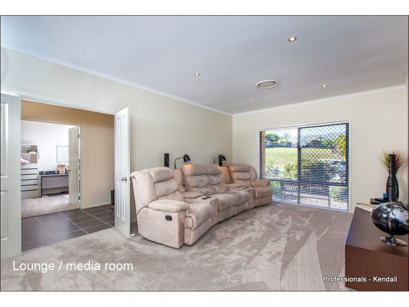 9 Tequesta Drive, Beaudesert QLD 4285