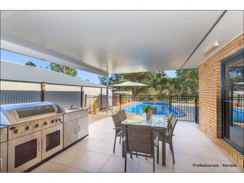 9 Tequesta Drive, Beaudesert QLD 4285