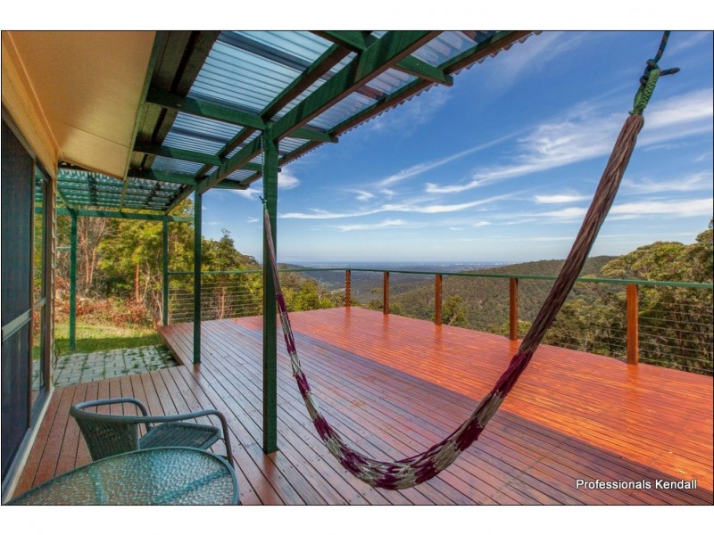 9 Kailas Court, Tamborine Mountain QLD 4272
