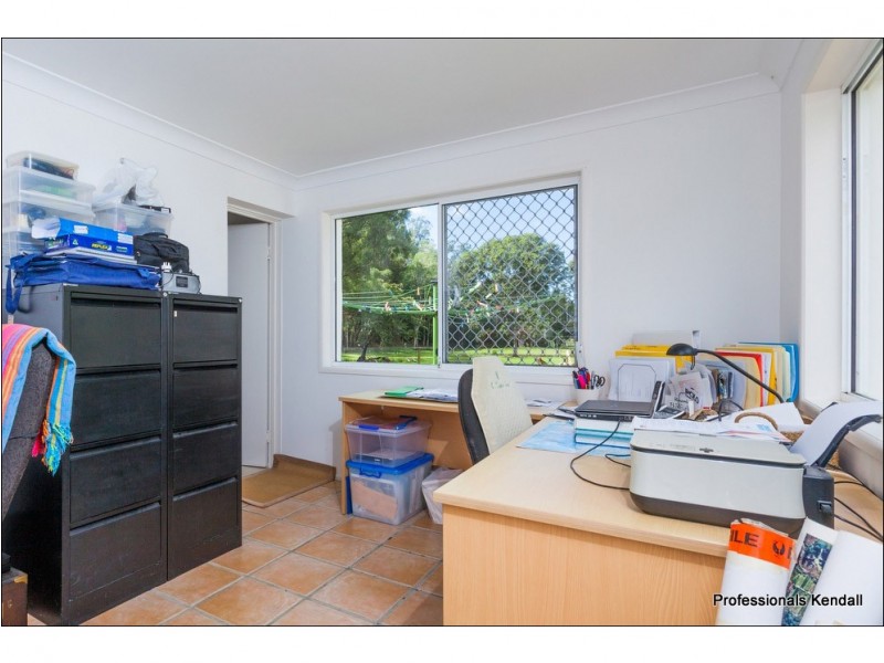 36 Tarata Rd, Guanaba QLD 4210