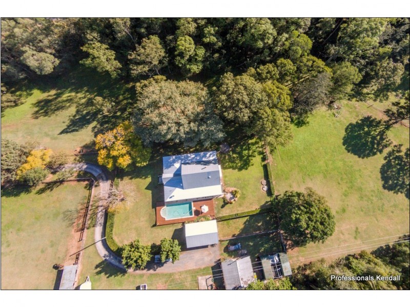 36 Tarata Rd, Guanaba QLD 4210
