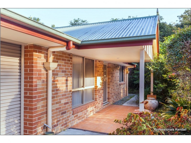 Unit 4 / 18-22 Knoll Road, Tamborine Mountain QLD 4272