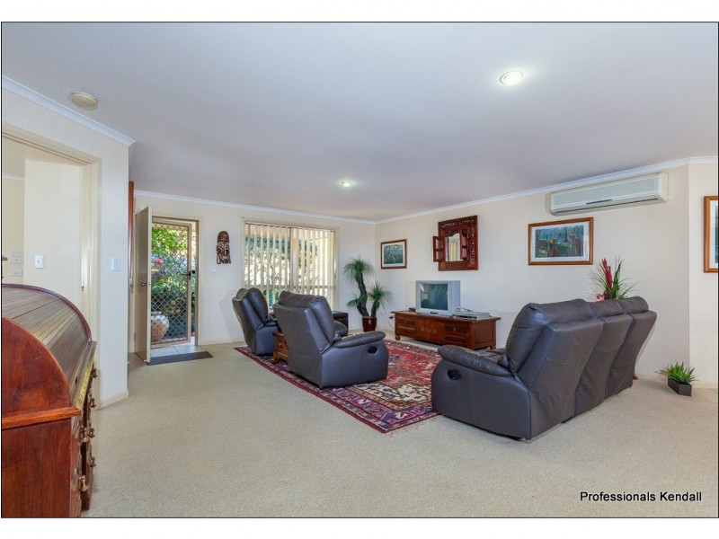 Unit 4 / 18-22 Knoll Road, Tamborine Mountain QLD 4272