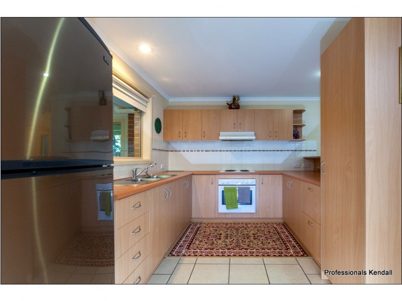 Unit 4 / 18-22 Knoll Road, Tamborine Mountain QLD 4272