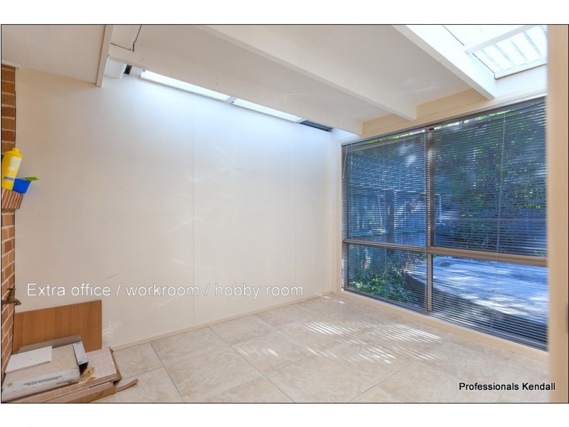 Unit 4 / 18-22 Knoll Road, Tamborine Mountain QLD 4272