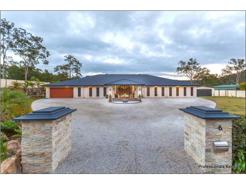 6 Cargellico Street, Maudsland QLD 4210