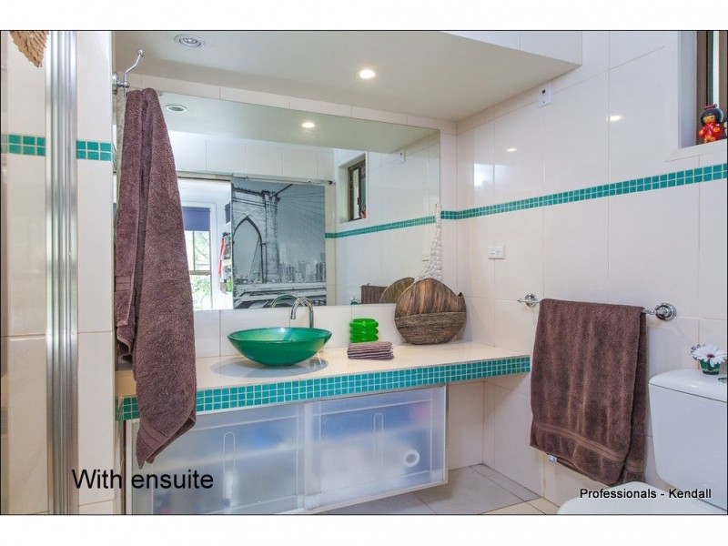 11 Myra Court, Canungra QLD 4275