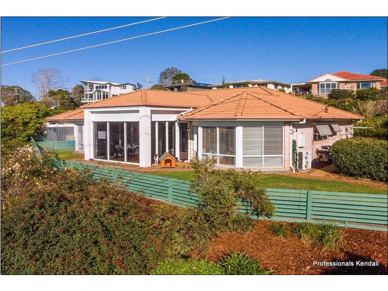 8 Jenyns Road, Tamborine Mountain QLD 4272