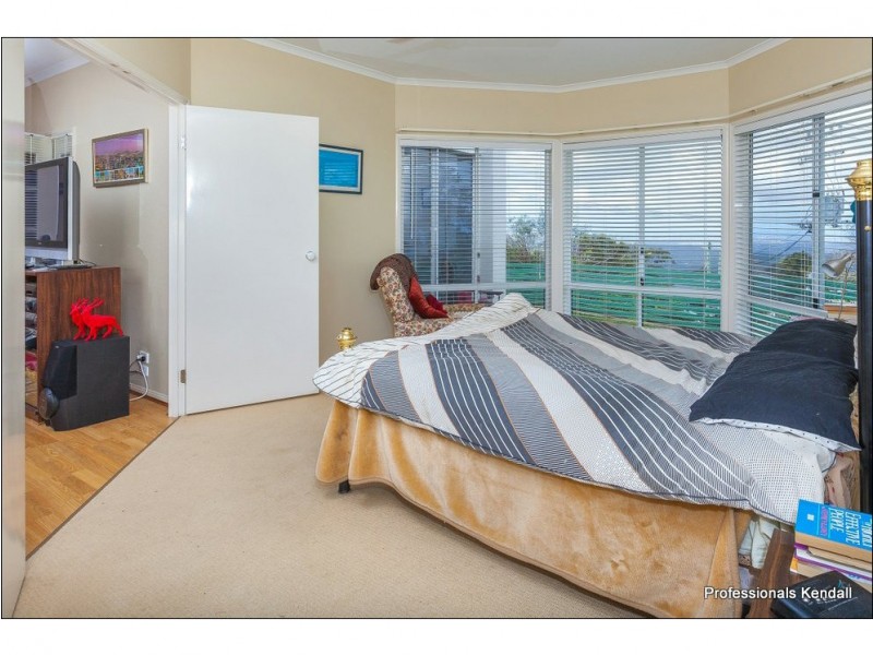 8 Jenyns Road, Tamborine Mountain QLD 4272