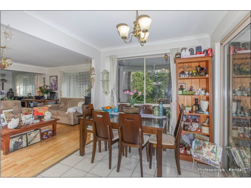 5 Kamet Court, Tamborine Mountain QLD 4272