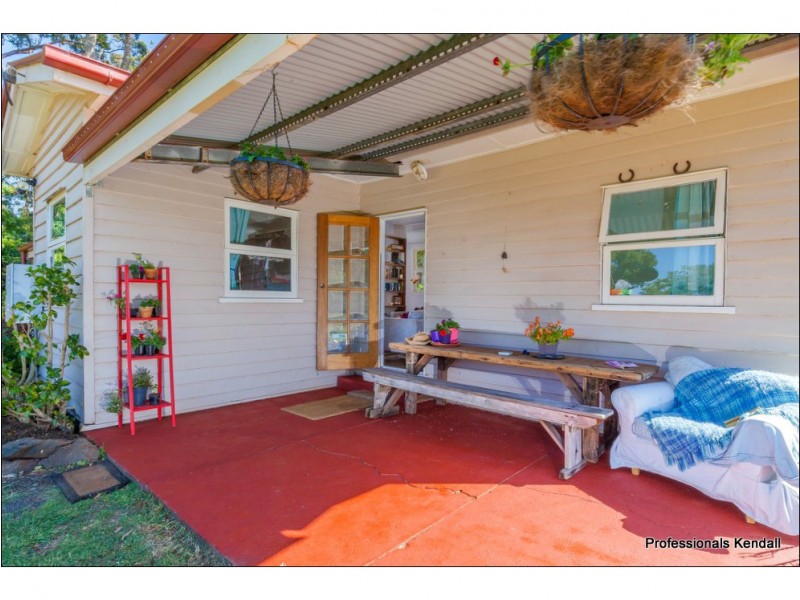 63 Bartle Road, Tamborine Mountain QLD 4272