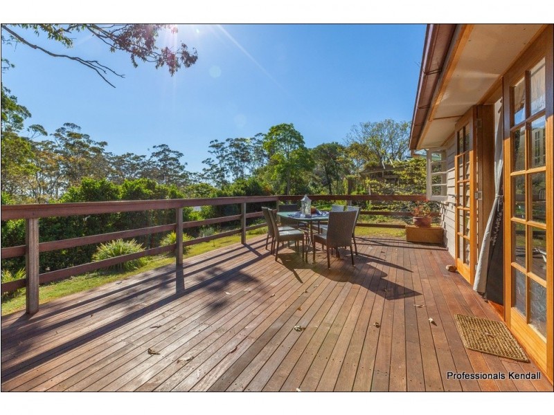 63 Bartle Road, Tamborine Mountain QLD 4272
