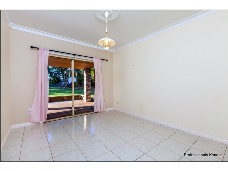 35 Bateke Road, Tamborine Mountain QLD 4272