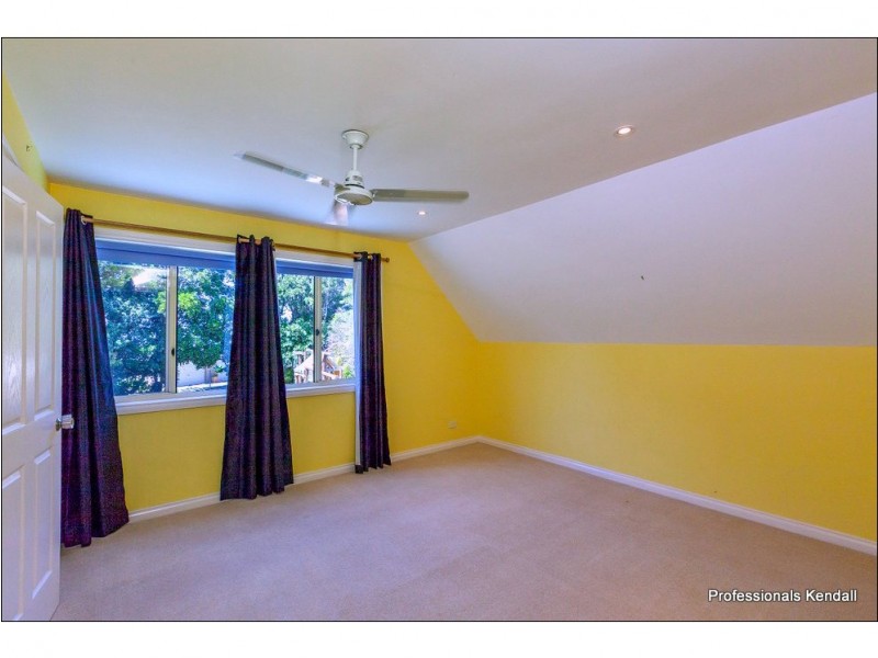 35 Bateke Road, Tamborine Mountain QLD 4272