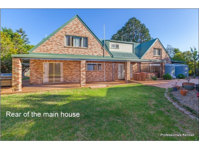 35 Bateke Road, Tamborine Mountain QLD 4272