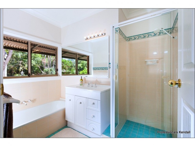 51 Wongawallan Road, Tamborine Mountain QLD 4272