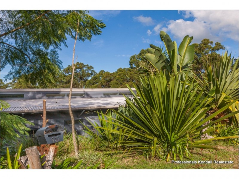 10 Madura Ct, Tamborine Mountain QLD 4272