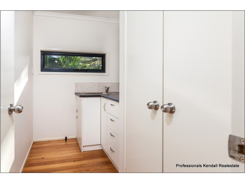 10 Madura Ct, Tamborine Mountain QLD 4272