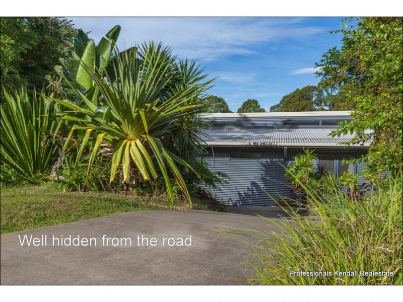 10 Madura Ct, Tamborine Mountain QLD 4272