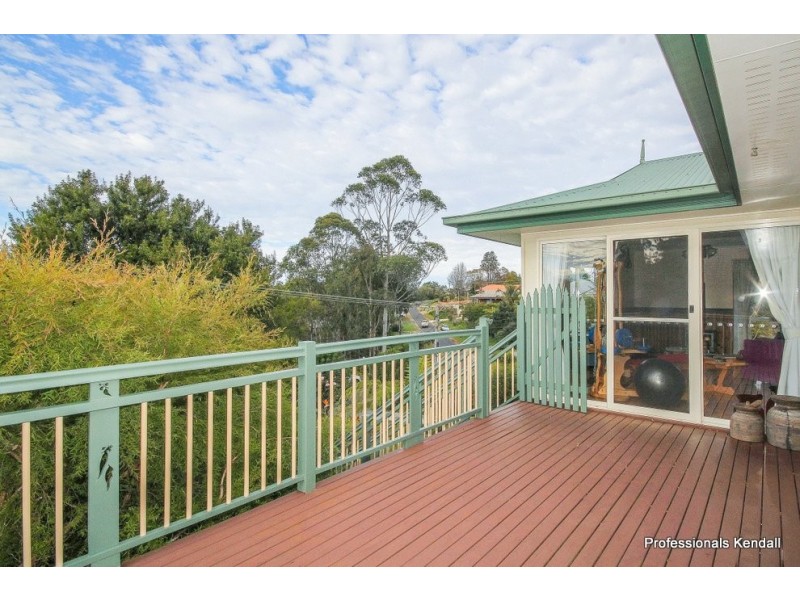 61 Coomera Gorge Drive, Tamborine Mountain QLD 4272