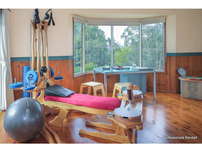 61 Coomera Gorge Drive, Tamborine Mountain QLD 4272