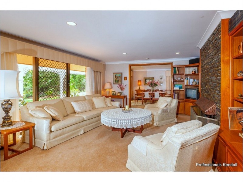 20 White Road, Tamborine Mountain QLD 4272