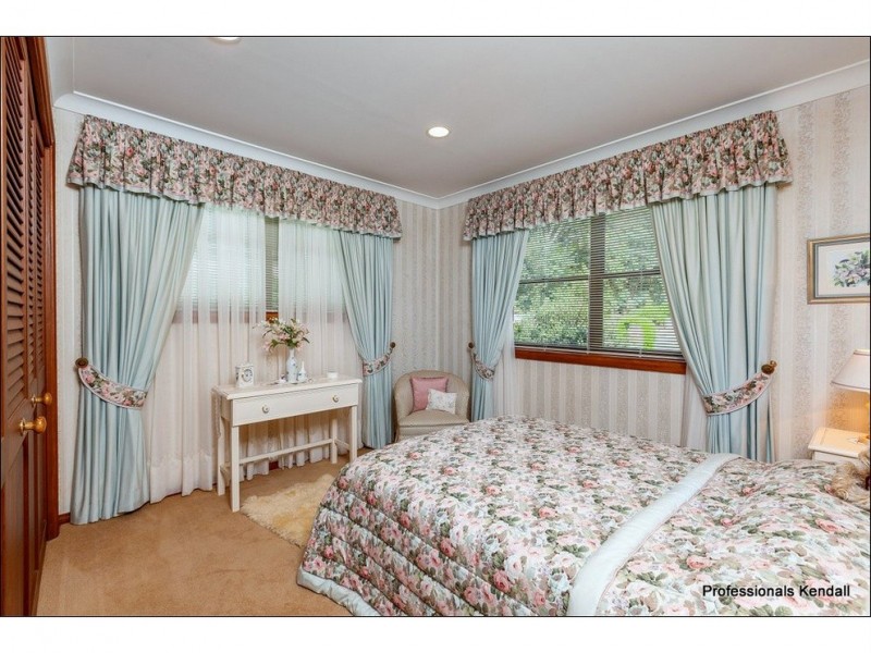 20 White Road, Tamborine Mountain QLD 4272