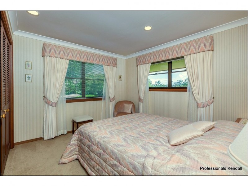 20 White Road, Tamborine Mountain QLD 4272