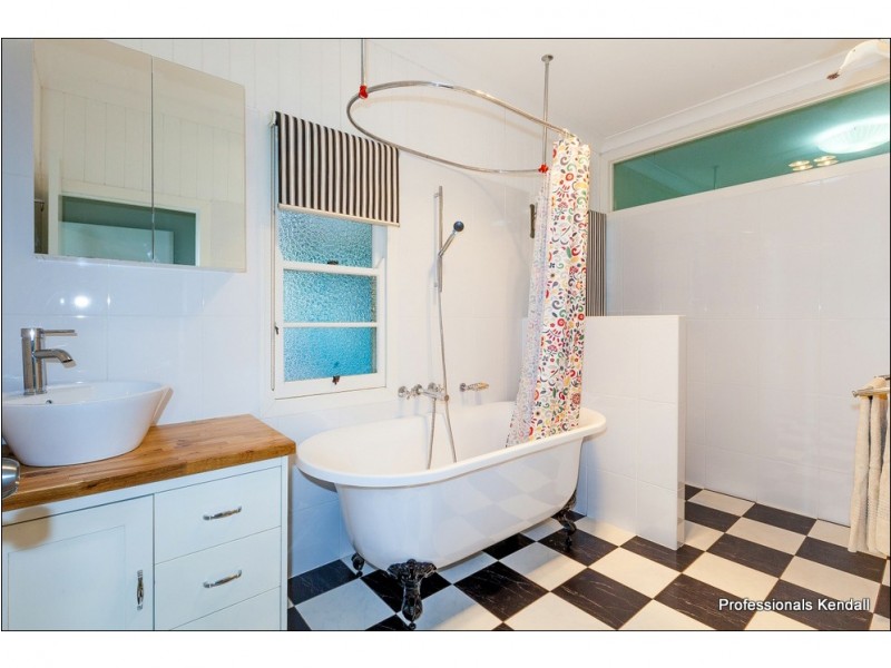 49 Southport Avenue, Tamborine Mountain QLD 4272