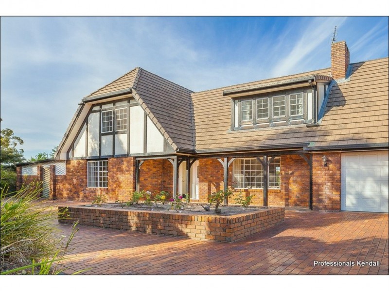 4 Romana Court, Tamborine Mountain QLD 4272