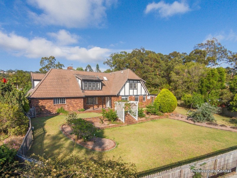 4 Romana Court, Tamborine Mountain QLD 4272