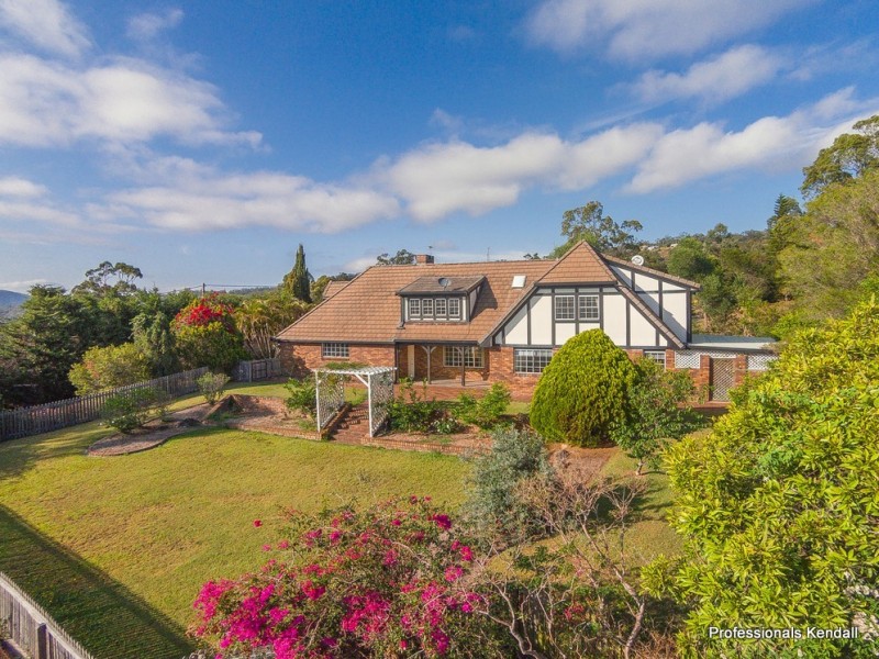 4 Romana Court, Tamborine Mountain QLD 4272