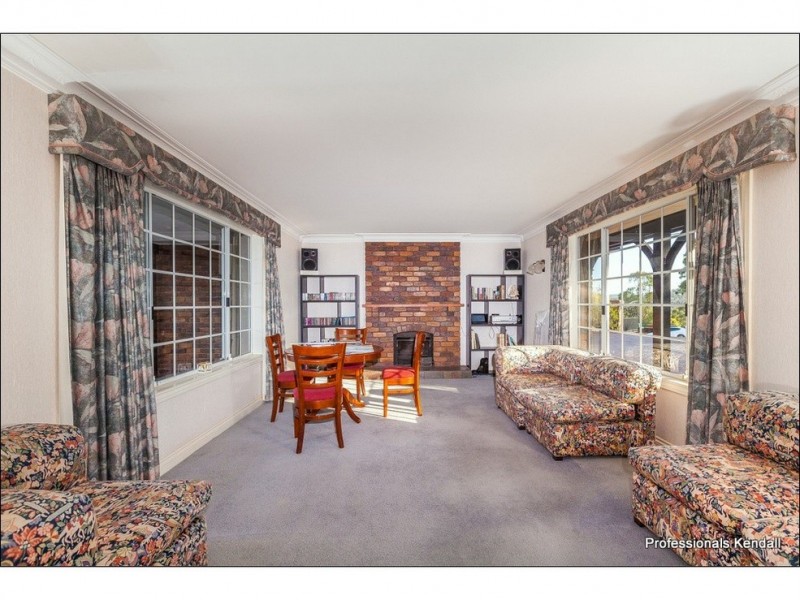 4 Romana Court, Tamborine Mountain QLD 4272